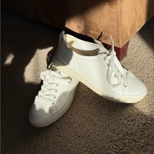 Vionic Winny Sneaker